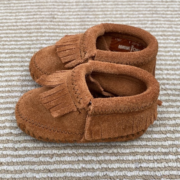 Minnetonka Riley Bootie - Picture 3 of 7